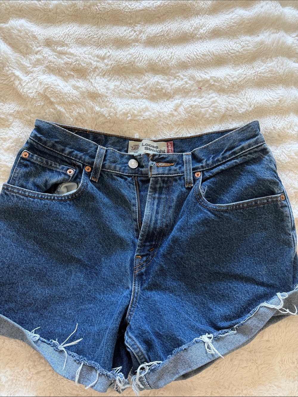 Vintage Levi’s Loose Shorts